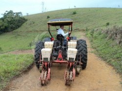 Teste do equipamento sobre terra limpa